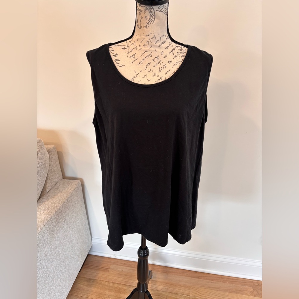 Et'Lois black tank top size 2X Brand new with tags